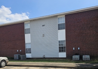 2 Bedroom 1 bath Apartments For Rent! Available NOW!