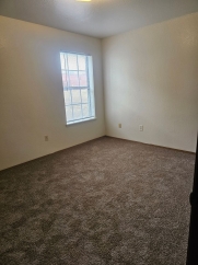 2 Bedroom 1 bath Apartments For Rent! Available NOW!