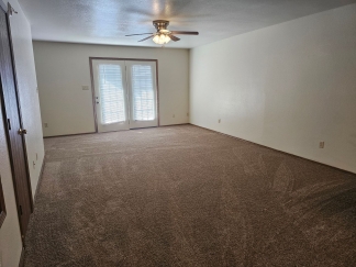 Cedar Creek Townhome!! Available NOW!!