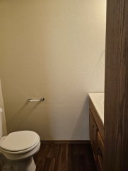 Cedar Creek Townhome!! Available NOW!!