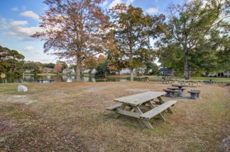 1547 Clark Sound Cir - Available Now.