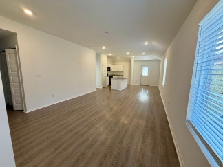 Beautiful New Construction 3 Bedroom Home for Rent in Chaffee Crossing! **First Full Month's Rent FREE**