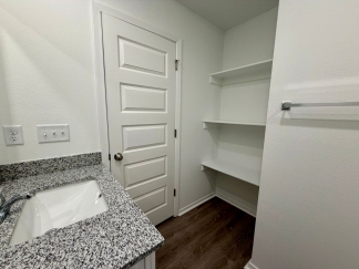 Beautiful New Construction 3 Bedroom Home for Rent in Chaffee Crossing! **First Full Month's Rent FREE**