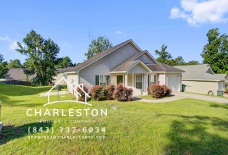 306 Huntington Ct - Available Now!