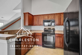 306 Huntington Ct - Available Now!