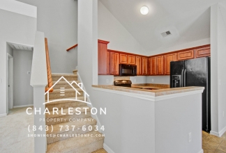 306 Huntington Ct - Available Now!