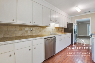 978 Governors Road - **APPLICATION APPROVED - LEASE PENDING**