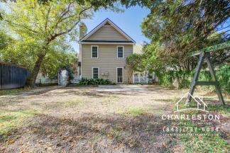 978 Governors Road - **APPLICATION APPROVED - LEASE PENDING**