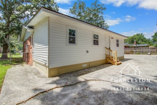 816 E Estates Blvd - Available Now!