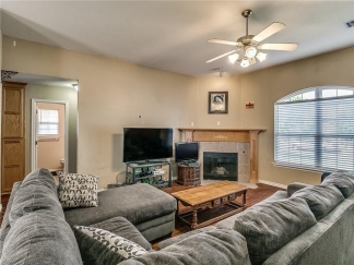 COMING SOON!! Spacious 3-Bed Home with Premium Amenities in Oklahoma City!