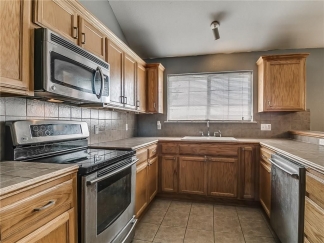 COMING SOON!! Spacious 3-Bed Home with Premium Amenities in Oklahoma City!