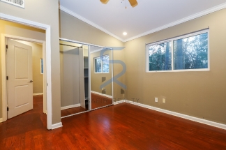 Own the Urban Experience – Elevated 2BR/2.5BA Steps from Atlanta’s Best