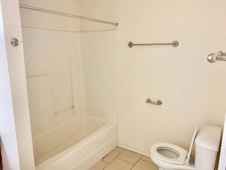 Charming 2-Bed Oasis with 2.5 Baths on Ed Temple Blvd, Nashville – Cozy Living Awaits!