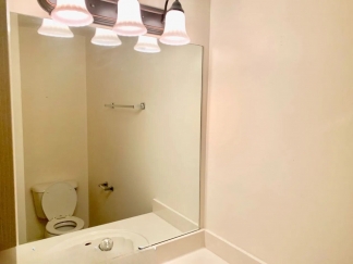 Charming 2-Bed Oasis with 2.5 Baths on Ed Temple Blvd, Nashville – Cozy Living Awaits!