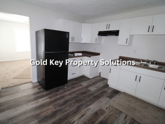 MUNCIE 3 BR 1 BA House with Garage and Covered Porch (SECTION 8 APPROVED)