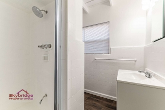 Cozy Chino Studio Retreat: 700 Sq. Ft. with Hardwood Floors & Fireplace!