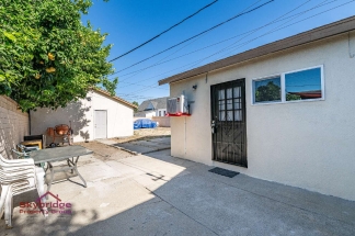 Cozy Chino Studio Retreat: 700 Sq. Ft. with Hardwood Floors & Fireplace!