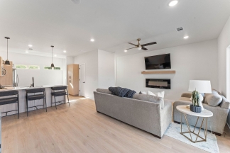 BRAND NEW 3-BEDROOM HOME FOR RENT!!