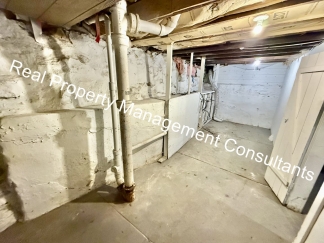 Renovated 2 Bedroom with Deposit Free Living via Obligo