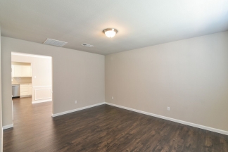 Large S. Arlington - Kennedale ISD 3 bedroom on large lot