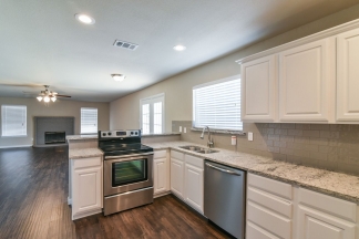 Large S. Arlington - Kennedale ISD 3 bedroom on large lot