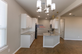 Stylish Glen Rose Home with Open Layout