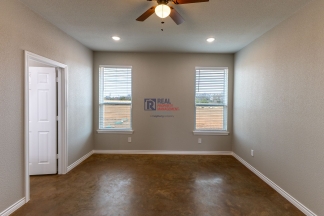 Stylish Glen Rose Home with Open Layout