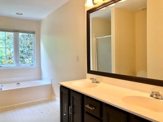 “Your Dream Home Awaits in the Heart of Franklin, TN