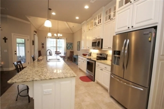 BEAUTIFUL 4 Bedroom 3 Full Bathroom home located in Lowell!!!!