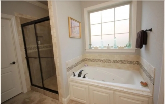 BEAUTIFUL 4 Bedroom 3 Full Bathroom home located in Lowell!!!!