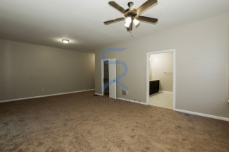 PRICE DROP ALERT! Don’t Miss This Expansive 5BR in Adams Park