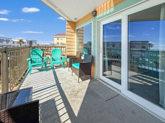 9520 Seawall Boulevard - 329