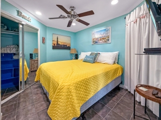 9520 Seawall Boulevard - 329