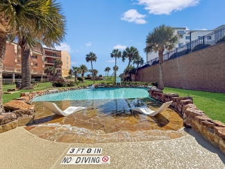 9520 Seawall Boulevard - 329