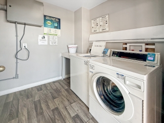 9520 Seawall Boulevard - 329