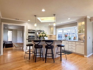 Elegant Saratoga Residence with Chefs Kitchen, Primary Suite & Garden Yard