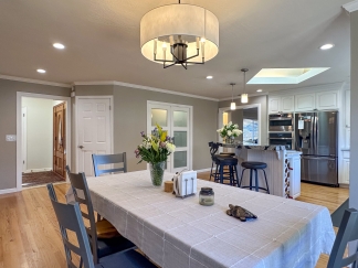 Elegant Saratoga Residence with Chefs Kitchen, Primary Suite & Garden Yard