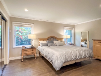 Elegant Saratoga Residence with Chefs Kitchen, Primary Suite & Garden Yard