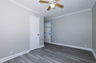 PRE-LEASING: Charming 2-Bedroom Urban Retreat in the Heart of Atlanta – Cozy 800 Sq Ft Gem!