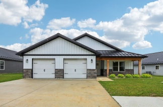 Luxury Living in This Newly Built 3 BR 2 BA Yorktown Home