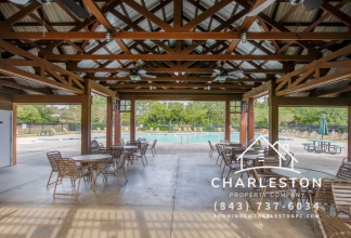 109 Woodward Rd - Available 3/18!