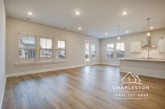 412 Parish Farms Dr - Available 3/18!