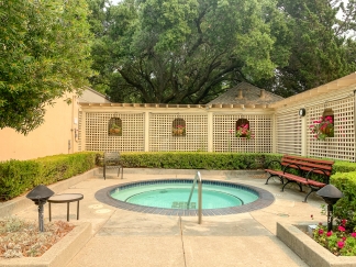 Los Gatos 2 Bedroom Located in a Fabulous Community! 55+ Only