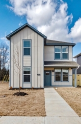 3 Bedroom, 3.5 Bathroom  House for rent located in Fayetteville!