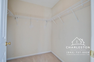 8637 Chloe Ln - Available 3/18!