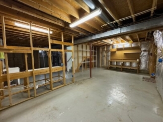 Move In Special 1/2 Off First Full Month with move in by 4/5/2026 - Pet Friendly 4-Bedroom Retreat with Breezeway & Detached Garage & Covered Porches on High Knob Road!