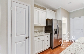 2005 Kings Gate Ln - Available 3/23!