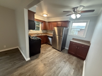 2bed/2bath with Bonus room and garage! 2600B Dixon Drive, Nashville!