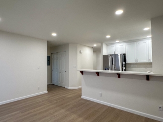 Beautifully Renovated 2 Bedroom San Jose Condo
