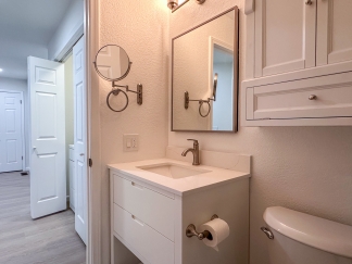 Beautifully Renovated 2 Bedroom San Jose Condo